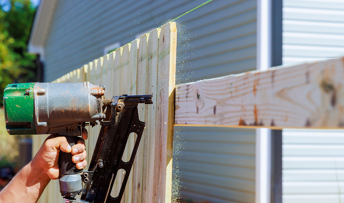 NW Fine Point Fencing, Fence Contractor, Fence Builder